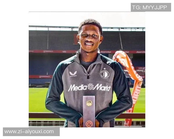 罗马诺爆料:利物浦锁定塞梅约,曼城加入里德争夺战 罗马诺爆料:利物浦锁定塞梅约,曼城加入里德争夺战