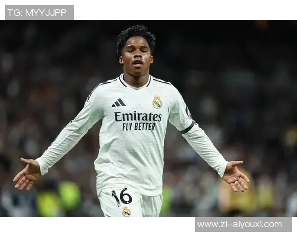 塞尔:恩德里克不满换人踢了瓶子,阿隆索看到后让贡萨洛上场 塞尔:恩德里克不满换人踢了瓶子,阿隆索看到后让贡萨洛上场